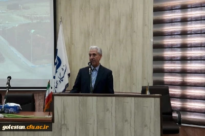 وزیر علوم، تحقیقات و فناوری:
دانشگاه ها برای رونق اقتصادی به کمک صنعت می آیند