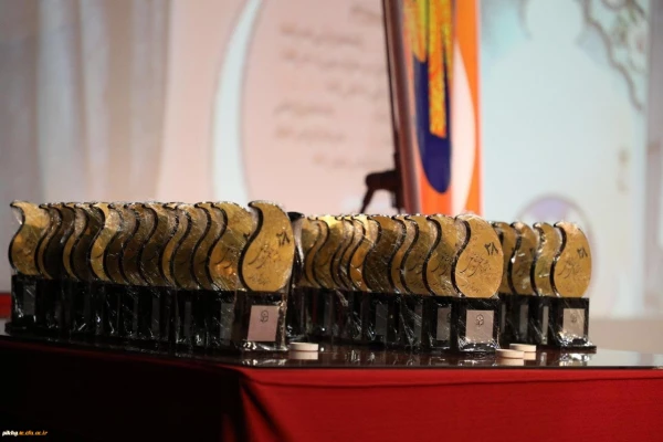 افتخار آفرینی دانشجومعلمان پردیس امام خمینی(ره) در بیست و هشتمین جشنواره فرهنگی هنری واجتماعی 2