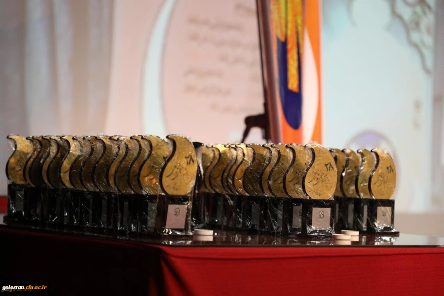 افتخار آفرینی دانشجومعلمان پردیس امام خمینی(ره) در بیست و هشتمین جشنواره فرهنگی هنری واجتماعی 2