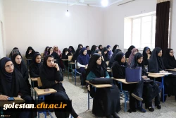 برگزاری کارگاه آموزشی و نمایشگاه عکس و تراکت به مناسبت هفته گرامیداشت پدافند غیر عامل در پردیس های دانشگاه فرهنگیان استان 5