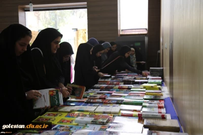 به مناسبت هفته کتاب و کتابخوانی برگزار شد:
نمایشگاه کتاب در پردیس امام خمینی(ره)