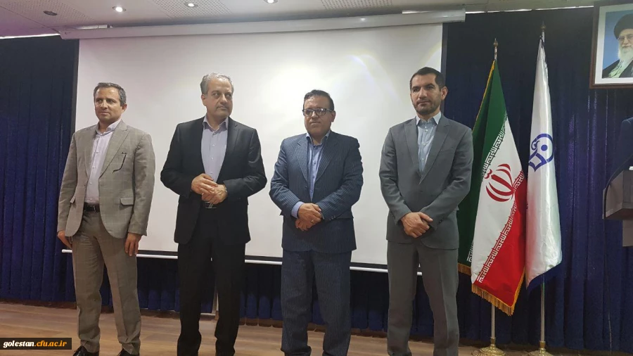 جلسه تکریم و معارفه سرپرست مدیریت امور پردیس های استان گلستان با حضور دکتر طاهری نیا برگزار شد. 2