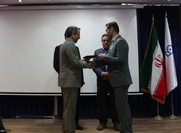 جلسه تکریم و معارفه سرپرست مدیریت امور پردیس های استان گلستان با حضور دکتر طاهری نیا برگزار شد. 8