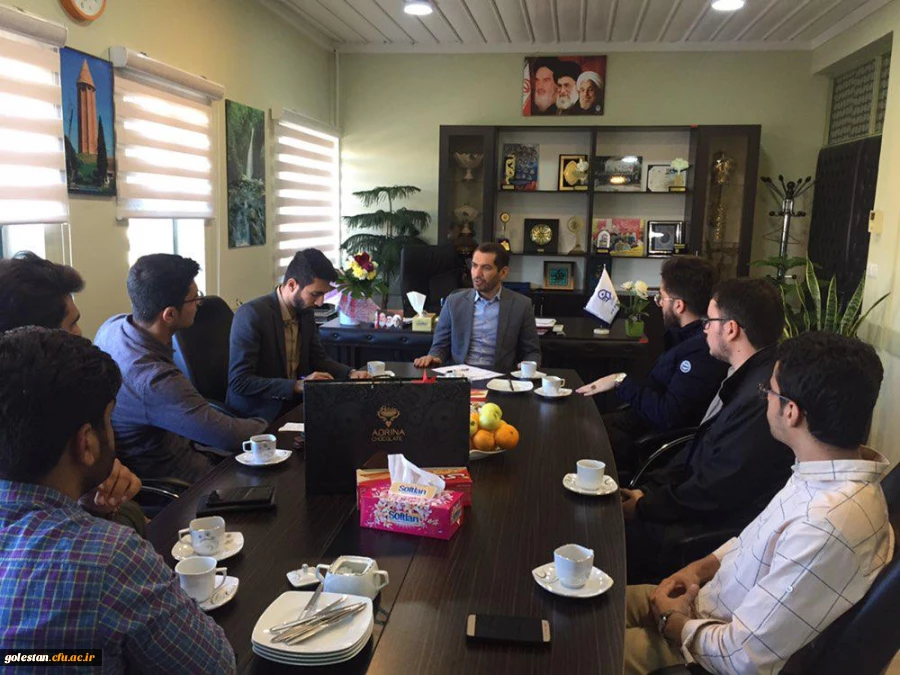 دیدار اعضای شورای مرکزی تشکل انجمن اسلامی دانشجویان پردیس آیت الله خامنه ای با سرپرست دانشگاه 2