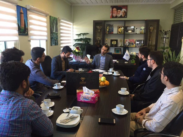 دیدار اعضای شورای مرکزی تشکل انجمن اسلامی دانشجویان پردیس آیت الله خامنه ای با سرپرست دانشگاه 6