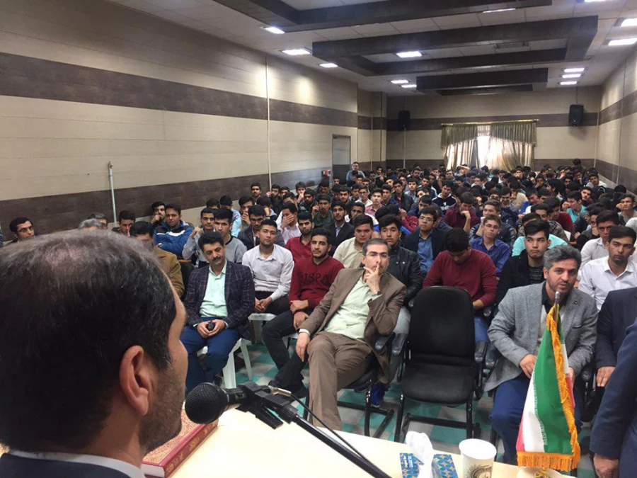 مراسم گرامیداشت روز دانشجو در واحد دانشگاهی شهیدبهشتی گنبد کاووس برگزار شد. 4