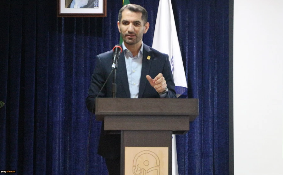 خانم دکترهاشمی استاد پژوهشگردانشگاه مازندران در همایش گرامیداشت هفته پژوهش دانشگاه فرهنگیان استان گلستان تأکید کرد:
یادگیری دانش آموز اتفاق نمی افتد مگر زمانی که یادگیری درست برای معلم اتفاق بیفتد 5