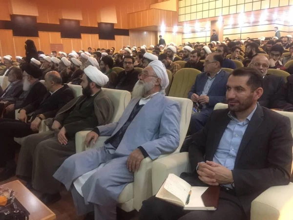 تصاویر حضور دکتر مازندرانی در مراسم وحدت حوزه و دانشگاه  2