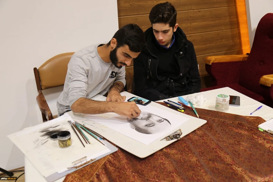 با میزبانی پردیس امام خمینی(ره) گرگان برگزار شد:
نشست تخصصی با موضوع شخصیت علمی و فرهنگی شهید چمران 2