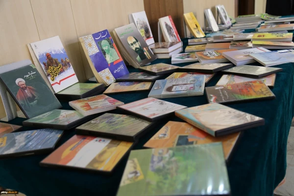 با میزبانی پردیس امام خمینی(ره) گرگان برگزار شد:
نشست تخصصی با موضوع شخصیت علمی و فرهنگی شهید چمران 8