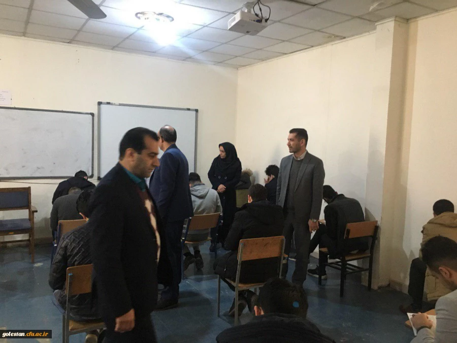 بازدید سرپرست دانشگاه فرهنگیان استان از جلسه امتحانات پایان نیمسال اول سال تحصیلی 98-97 پردیس آیت الله خامنه ای  2