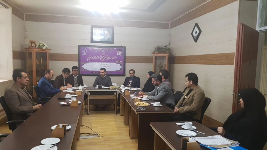 ششمین جلسه نکوداشت یکصدمین سال تربیت در ایران و هشتادو یکمین سال در استان گلستان با هدف آسیب شناسی و بررسی نقاط قوت و ضعف همایش در سالن جلسات پردیس امام خمینی(ره) برگزار شد. 4