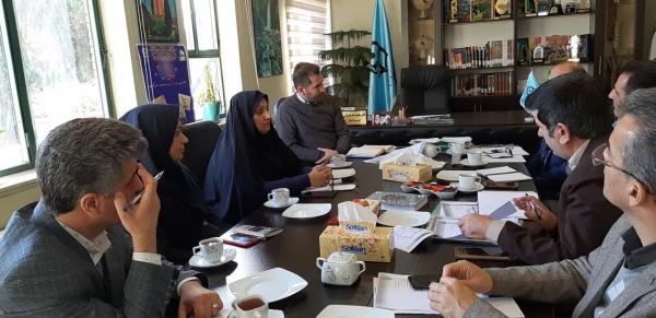 جلسه شورای پژوهش استان در دفتر دکتر مازندرانی سرپرست دانشگاه فرهنگیان تشکیل شد. 4