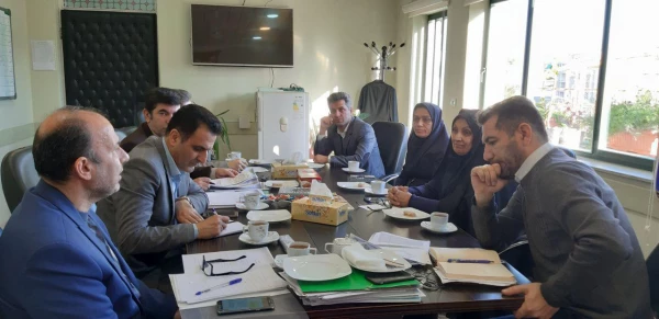 جلسه شورای پژوهش استان در دفتر دکتر مازندرانی سرپرست دانشگاه فرهنگیان تشکیل شد. 5