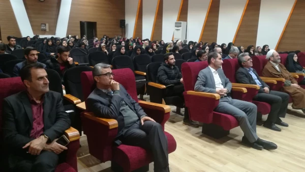 برگزاری نشست تخصصی سیر تحول در آموزش و پرورش و سند تحول بنیادین در پردیس امام خمینی(ره) 2