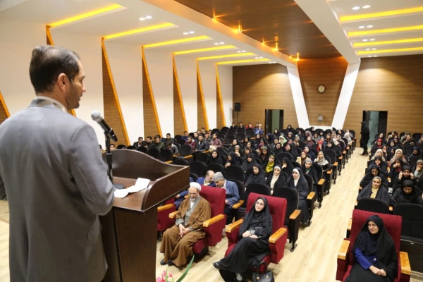 برگزاری نشست تخصصی سیر تحول در آموزش و پرورش و سند تحول بنیادین در پردیس امام خمینی(ره) 2