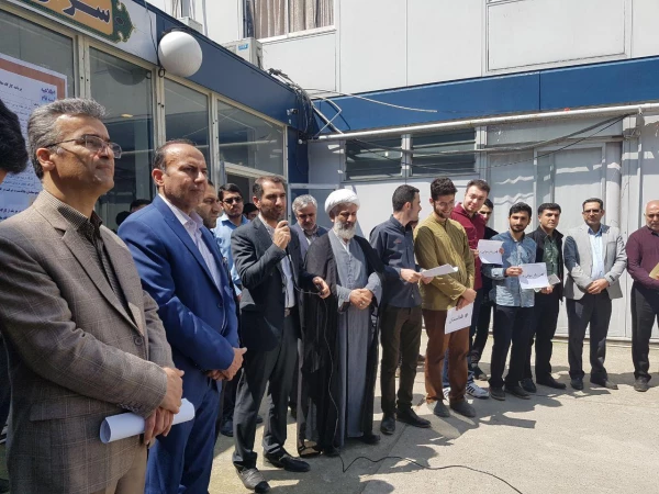 تجمع اعتراض آمیز دانشجومعلمان، اساتید و کارکنان دانشگاه در حمایت از سپاه پاسداران انقلاب اسلامی 3