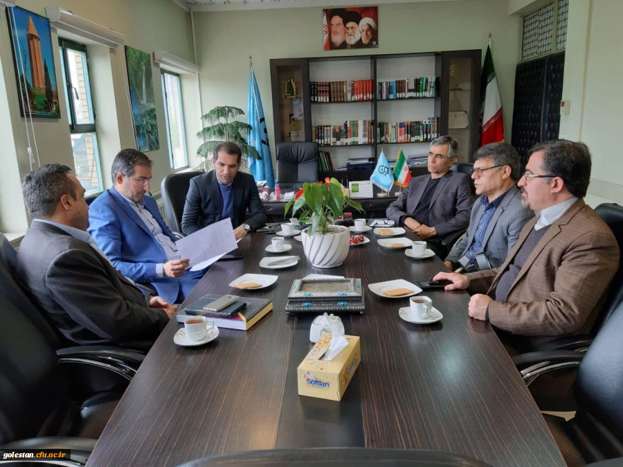 جلسه عقد تفاهم نامه سرپرست دانشگاه فرهنگیان با مدیرکل دفتر فرهنگی و اجتماعی استانداری جهت استقرار دبیرخانه مدیریت اجرایی سند استراتژیک پیشگیری از آسیب های اجتماعی استان در دانشگاه 2