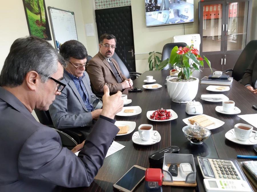 جلسه عقد تفاهم نامه همکای دانشگاه فرهنگیان با دفتر امور اجتماعی و فرهنگی استانداری جهت استقرار دبیرخانه مدیریت اجرایی سند استراتژیک پیشگیری از آسیب های اجتماعی استان در دانشگاه 3