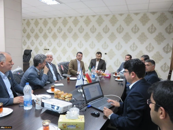 جلسه هم اندیشی با حضور سرپرست دانشگاه فرهنگیان و نماینده گنبد در مجلس شورای اسلامی  3