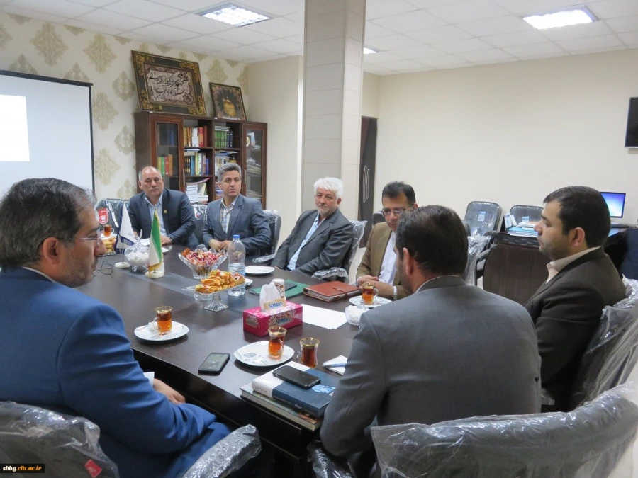 جلسه هم اندیشی با حضور سرپرست دانشگاه فرهنگیان و نماینده گنبد در مجلس شورای اسلامی  4