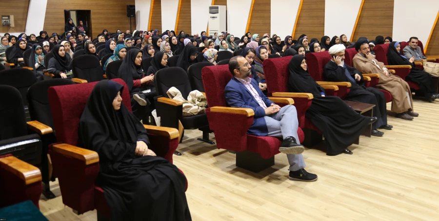 جشن نیمه شعبان در پردیس امام خمینی(ره) برگزار شد. 2