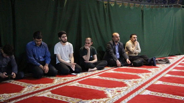 محفل انس با قرآن کریم در نمازخانه شهدای پردیس آیت الله خامنه ای گرگان برگزار شد. 8