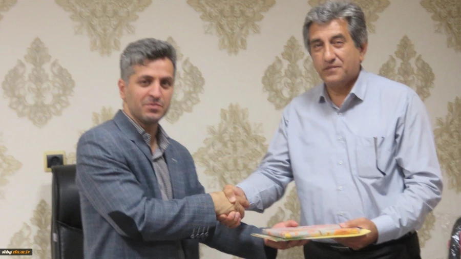 مراسم غبار روبی مزار شهدای گمنام در راستای گرامیداشت روز مقاومت و پیروزی و حماسه فتح خرمشهر در واحد دانشگاهی شهید بهشتی گنبد برگزار شد 7