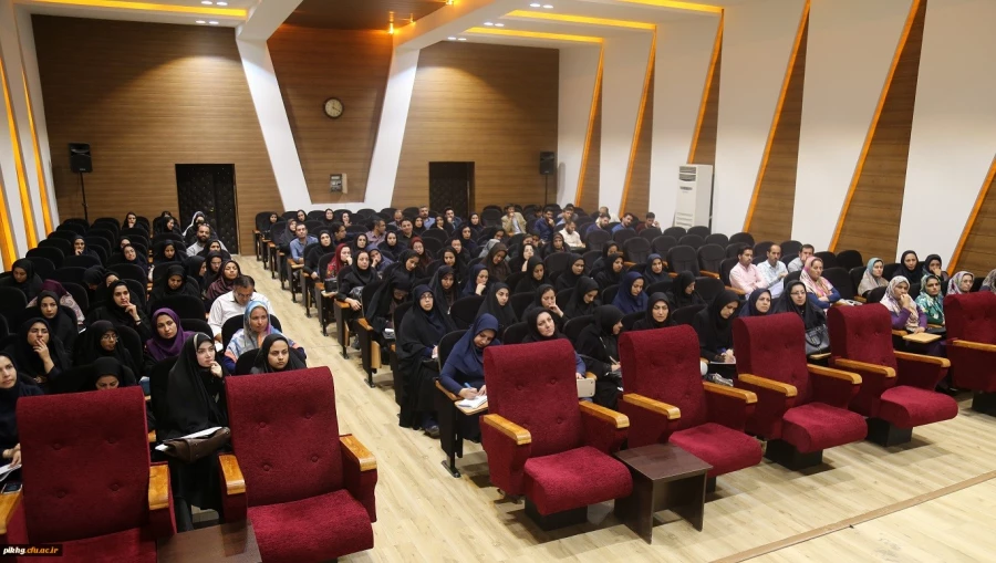 برگزاری جلسه توجیهی چهارمین دوره توانمند سازی فرهنگی و اجتماعی مهارت آموزان ماده 28در پردیس امام خمینی(ره) 2