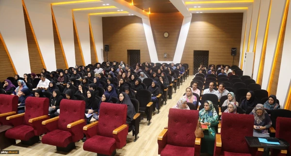 برگزاری جلسه توجیهی چهارمین دوره توانمند سازی فرهنگی و اجتماعی مهارت آموزان ماده 28در پردیس امام خمینی(ره) 2