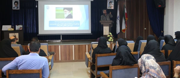 نشست هم اندیشی و توجیهی دوره های حضوری و غیرحضوری مهارت آموزان پردیس آیت الله خامنه ای (ورودی 97) برگزار شد. 2