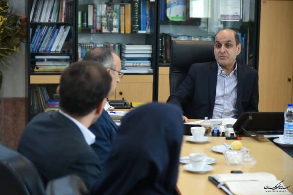 استاندار گلستان در دیدار با روسای دانشگاه های استان؛ دانشگاه ها باید در توسعه استان نقش اساسی ایفا کنند
 2