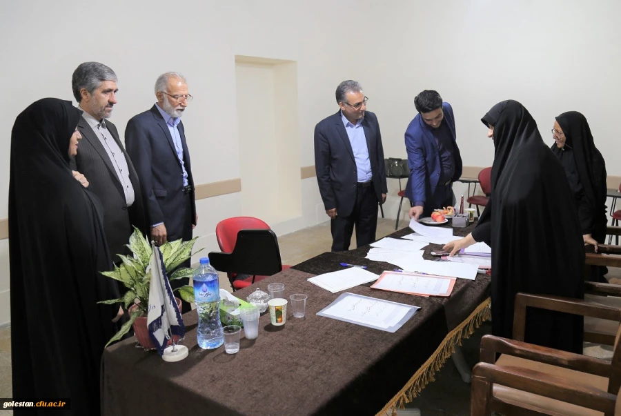 بازدید معاونین اداره کل آموزش و پرورش گلستان از مراحل مصاحبه داوطلبان ورود به دانشگاه فرهنگیان    6