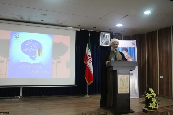 دانشجومعلمان عزیز باید نسبت به وظایف و مأموریت های خطیر خود آگاه و حساس باشند. 5