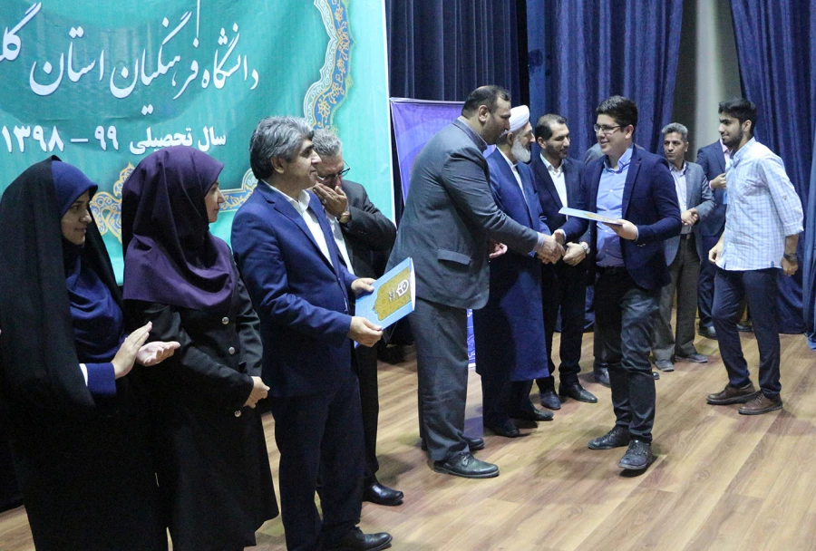 همکاران و اساتید ویژگی ها و توقعات دانشجویان را بشناسند و کلاس های درس صحنه همزبانی با نسل جدید باشد. 7