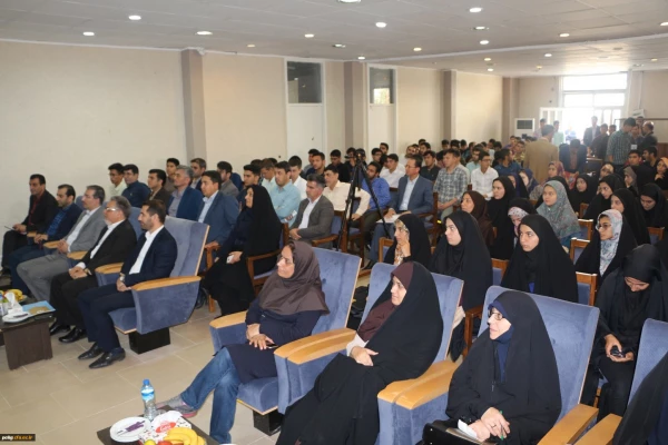 کرسی ترویجی عرضه و نقد ایده علمی عملیاتی سازی طراحی آموزشی با رویکرد سازنده گرایی در برنامه درسی دانشگاه فرهنگیان برگزارشد 4