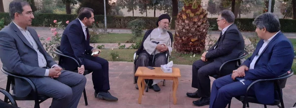 معلم موفق معلمی است که هم از نظر علمی و هم از نظر اخلاقی در دانش آموز خود موثر باشد. 2