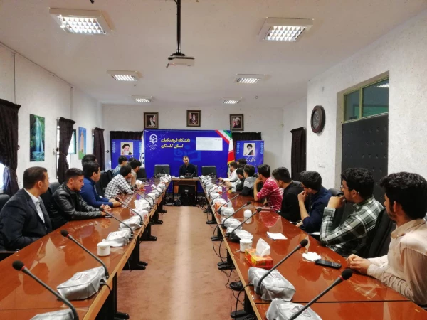 کیفیت اساتید یکی از مهم ترین ملاک های آموزشی در سطح پردیس ها می باشد 3