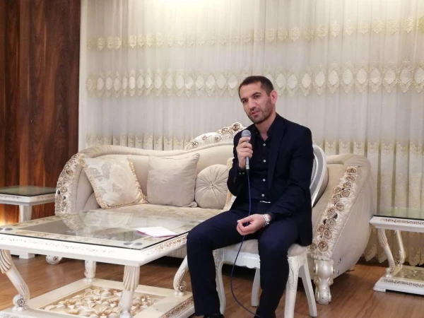 در سند تحول بنیادین تنها مسیر تربیت معلم را دانشگاه فرهنگیان قرار داده اند این وظیفه سنگین دانشگاه را نشان می دهد 5