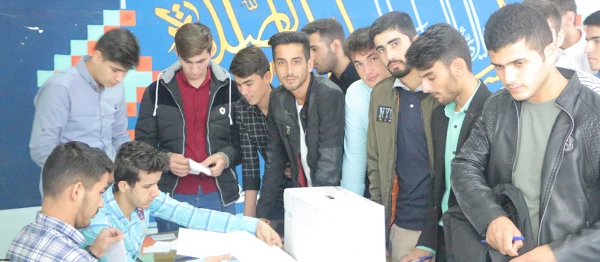 بازدید دکتر اسماعیل اولی، مدیرکل پشتیبانی و تولید علم بومی سازمان مرکزی و دکتر مازندرانی، سرپرست دانشگاه فرهنگیان استان گلستان از محل برگزاری انتخابات انجمن های علمی پردیس آیت الله خامنه ای 2