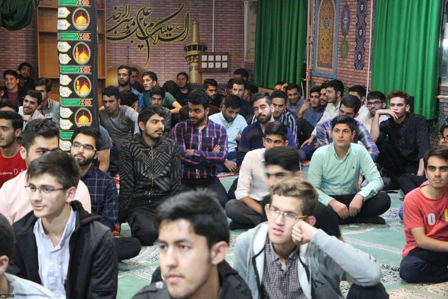 زندگی پیامبر شناسنامه دین اسلام و شناسنامه عملیاتی اسلام است. 7