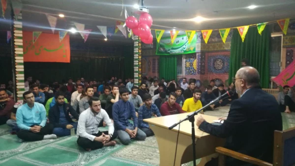 زندگی پیامبر شناسنامه دین اسلام و شناسنامه عملیاتی اسلام است. 10