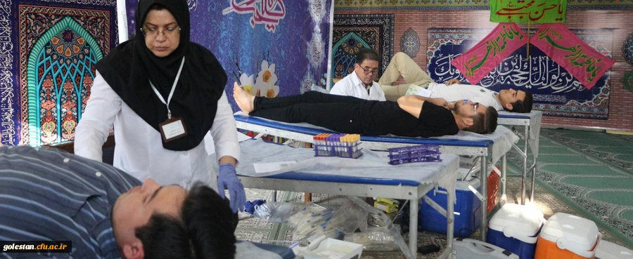 اهدای خون توسط دانشجومعلمان  پردیس آیت الله خامنه ای، به همراه سرپرست دانشگاه فرهنگیان استان و سرپرست پردیس 2