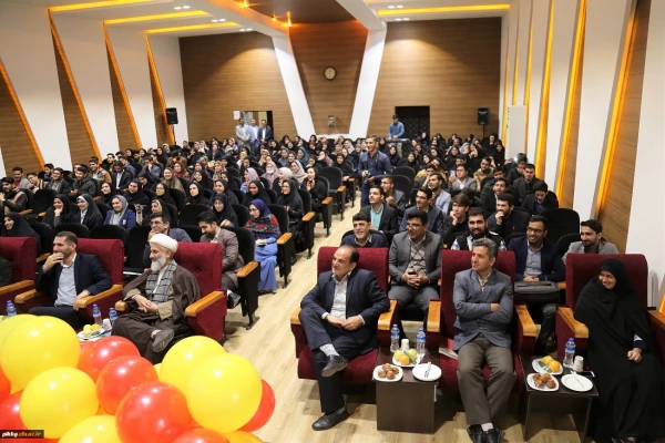 از برگزیدگان استانی جشنواره فرهنگی و هنری دانشگاه فرهنگیان گلستان تقدیر شد 4