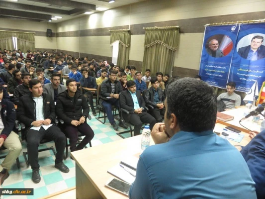 دیدار چهره به چهره سرپرست مدیریت امور پردیس های استان گلستان با دانشجویان برگزار شد. 6