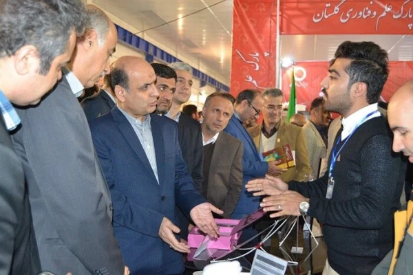 حضور دانشگاه فرهنگیان گلستان در بیستمین نمایشگاه دستاوردهای پژوهشی، فناوری و فن بازار دانشگاه ها و سازمان های اجرایی استان گلستان 3