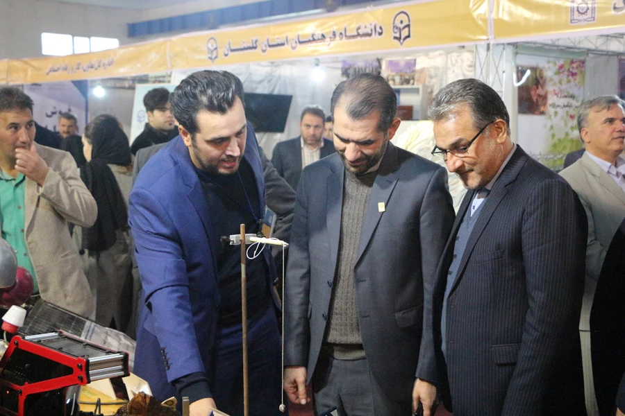 حضور دانشگاه فرهنگیان گلستان در بیستمین نمایشگاه دستاوردهای پژوهشی، فناوری و فن بازار دانشگاه ها و سازمان های اجرایی استان گلستان 10