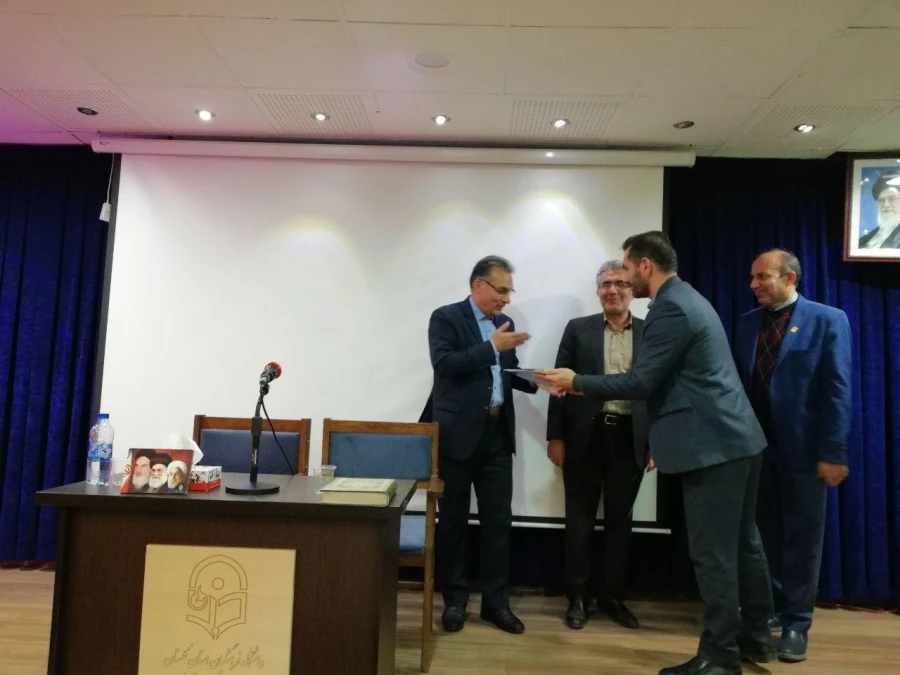 برگزاری تریبون آزاد دانشجویی با حضور گوهری راد مدیر کل آموزش و پرورش گلستان  7