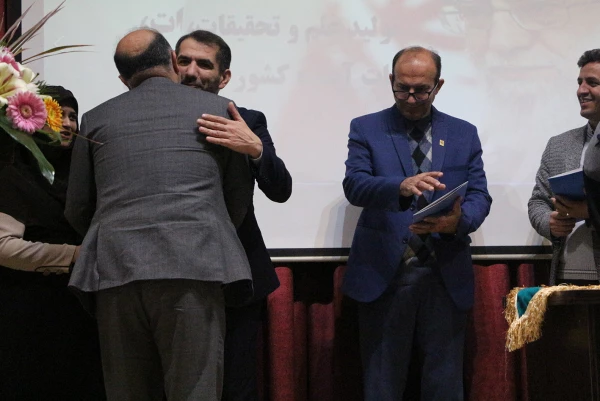 برنامه ریزی، کلید موفقیت در حوزه های پژوهشی است. 13