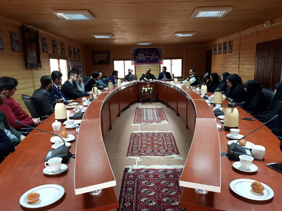 جلسه دبیران کانون ها و تشکل های سیاسی دانشگاه فرهنگیان گلستان با مدیرکل بنیاد حفظ آثار و ارزش های دفاع مقدس استان   4